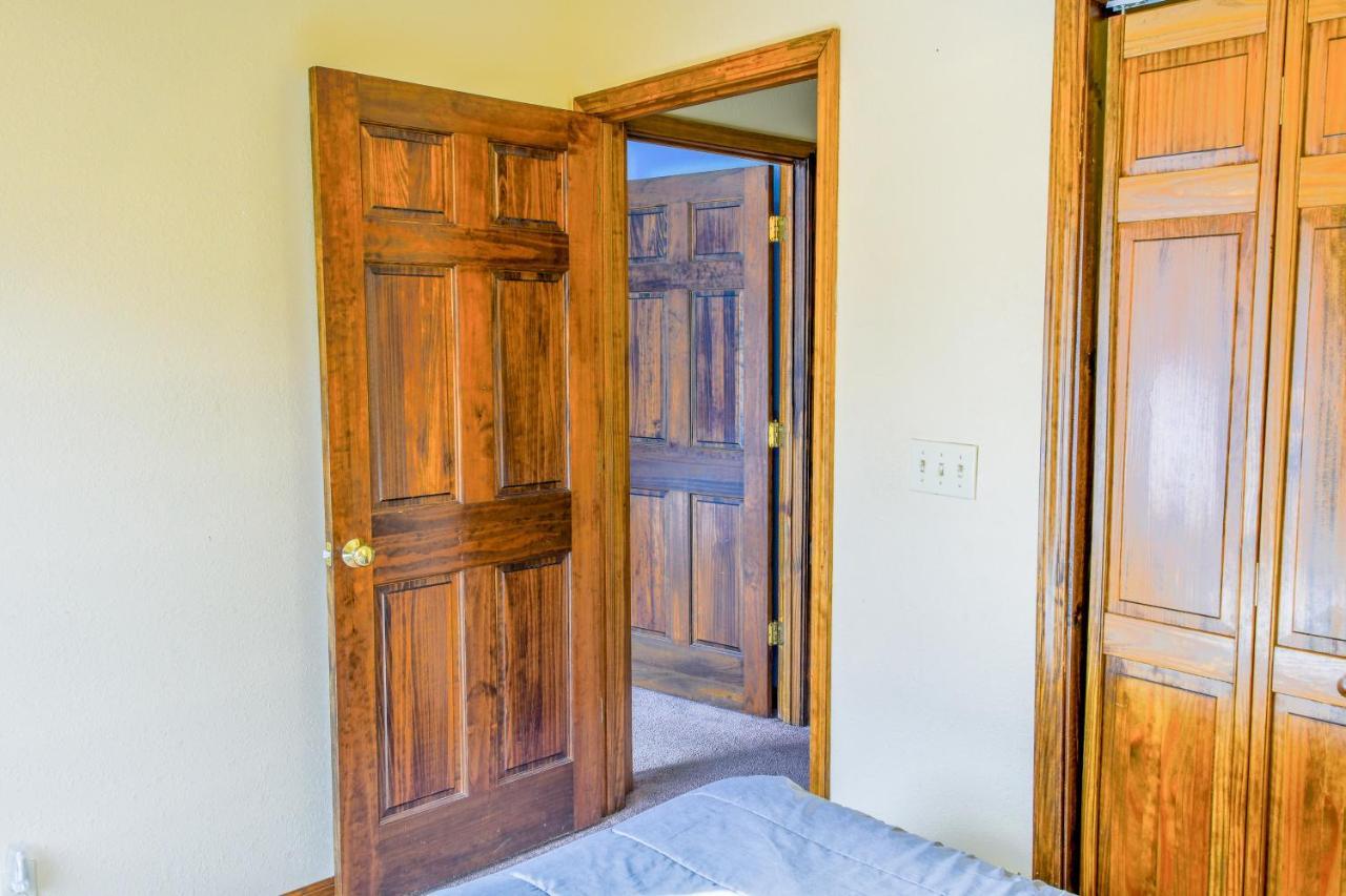 Вілла Meadow Creek Manor Whittier Екстер'єр фото